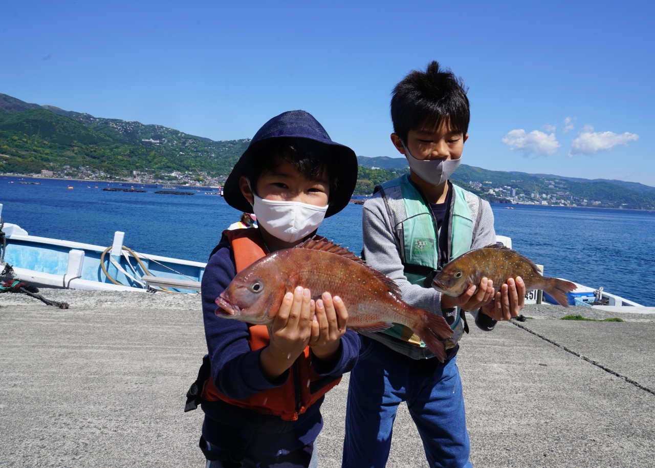 甥っ子たちとのgw 2 筏釣りの東海他 伊豆多賀 網代温泉 静岡県 の旅行記 ブログ By Mo2さん フォートラベル 甥っ子たちとのgw 2 筏釣りの東海他 伊豆多賀 網代温泉 静岡県 の旅行記 ブログ By Mo2さん フォートラベル