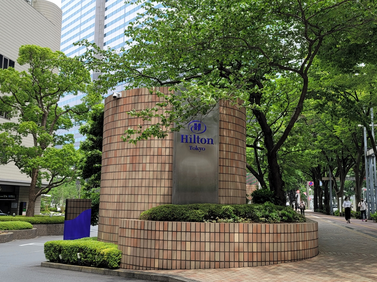 直行 直帰の26時間ホテルステイonly 食事も個室 ルームサービス 上手に遊ぶ ヒルトン東京 ジュニアスイート お誕生会 新宿 東京 の旅行記 ブログ By Ikuikuさん フォートラベル