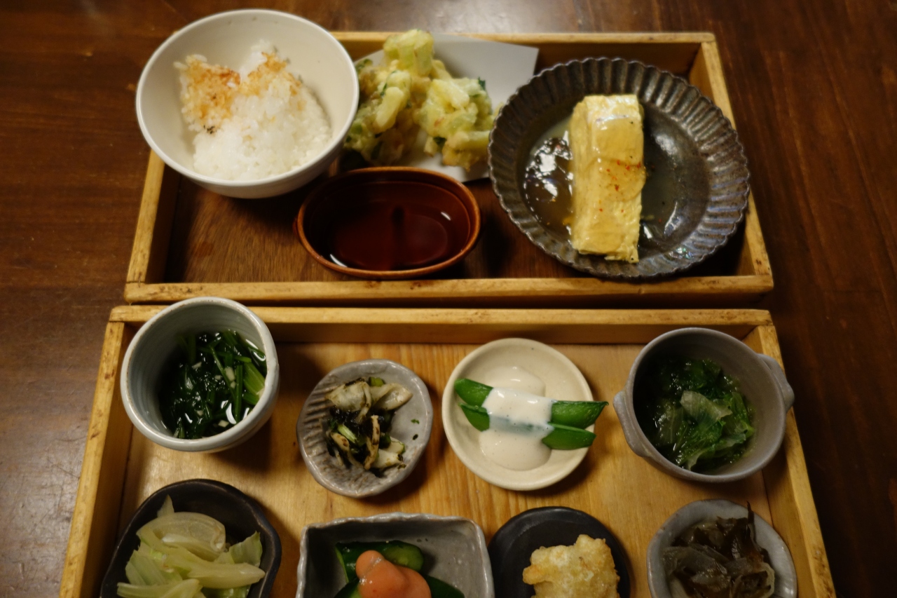 京都 出町柳駅で待ち合わせて 出町ろろろのお弁当 名曲喫茶柳月堂 今出川 北大路 北野 京都 の旅行記 ブログ By Hhbさん フォートラベル