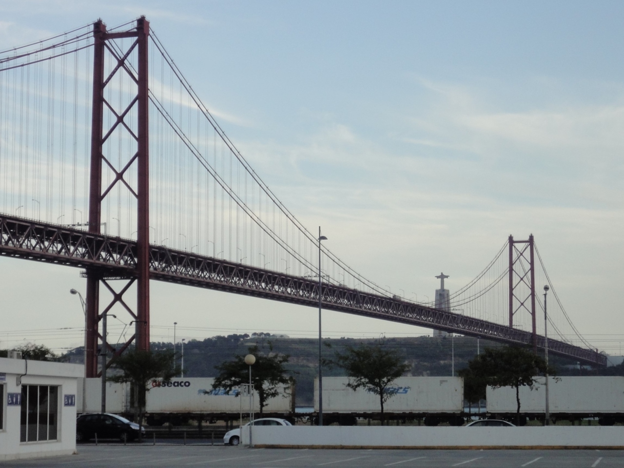 初めてのリスボン 15 イタリア スペイン ポルトガル オランダ 12日間の旅 6 15 5月24日橋 と クリスト レイ像 リスボン ポルトガル の旅行記 ブログ By 旅熊 Kokazさん フォートラベル 初めてのリスボン 15 イタリア スペイン ポルトガル オランダ 12日間の旅 6 15 5月24日橋 と クリスト レイ像 リスボン ポルトガル の旅行記 ブログ By 旅熊 Kokazさん フォートラベル