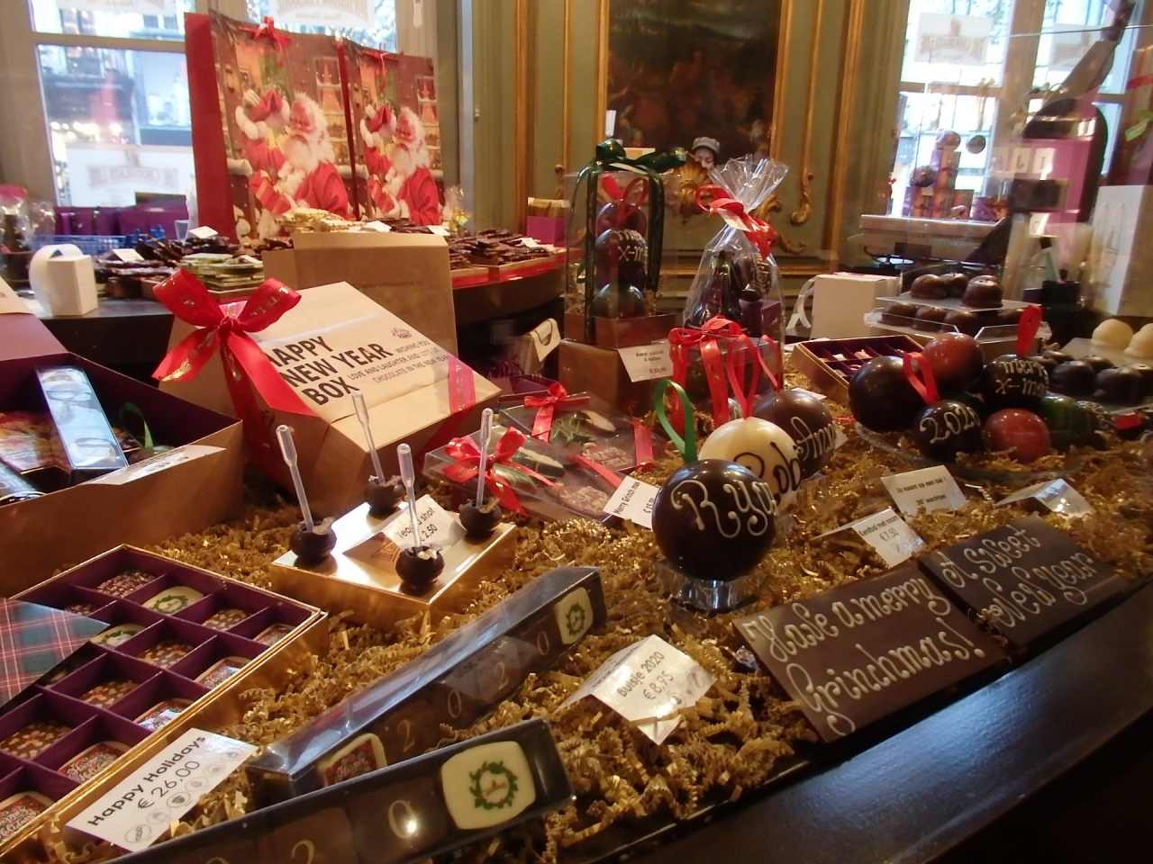 19年ベルギーのx Sマーケット巡り ４２ アントワープ チョコレートラインでお買い物 アントワープ ベルギー の旅行記 ブログ By デコさん フォートラベル