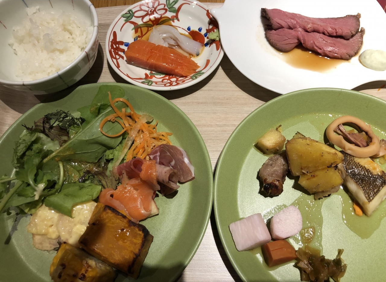 憧れの青森屋と奥入瀬渓流ホテルの豪華共演３日間 ２日目の５ 奥入瀬渓流ホテル夕食バイキング 十和田市 青森県 の旅行記 ブログ By よしめさん フォートラベル