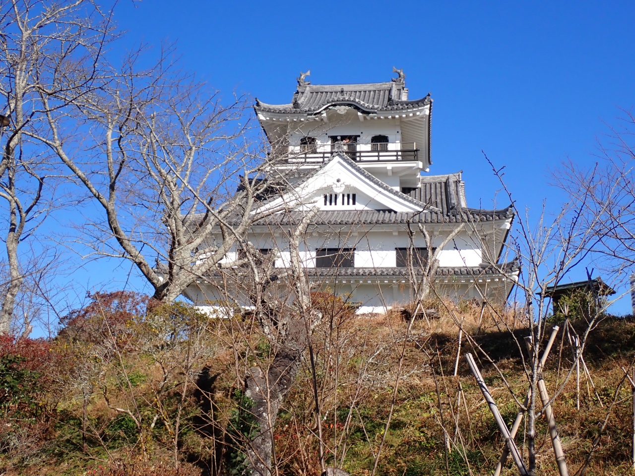 冬旅 バイクで坂東観音巡り 館山城から慈恩院 安房高野山妙音院 館山 千葉県 の旅行記 ブログ By しろくまクンクンさん フォートラベル