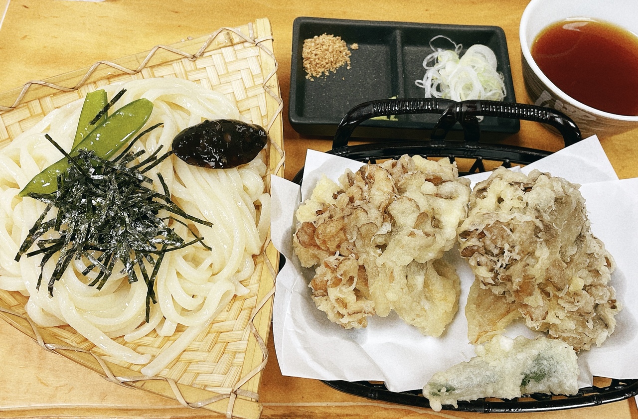 母を誘って大好きな水澤うどんを食べに行き 見頃の芝桜を見てきました 群馬県の旅行記 ブログ By あけちさん フォートラベル