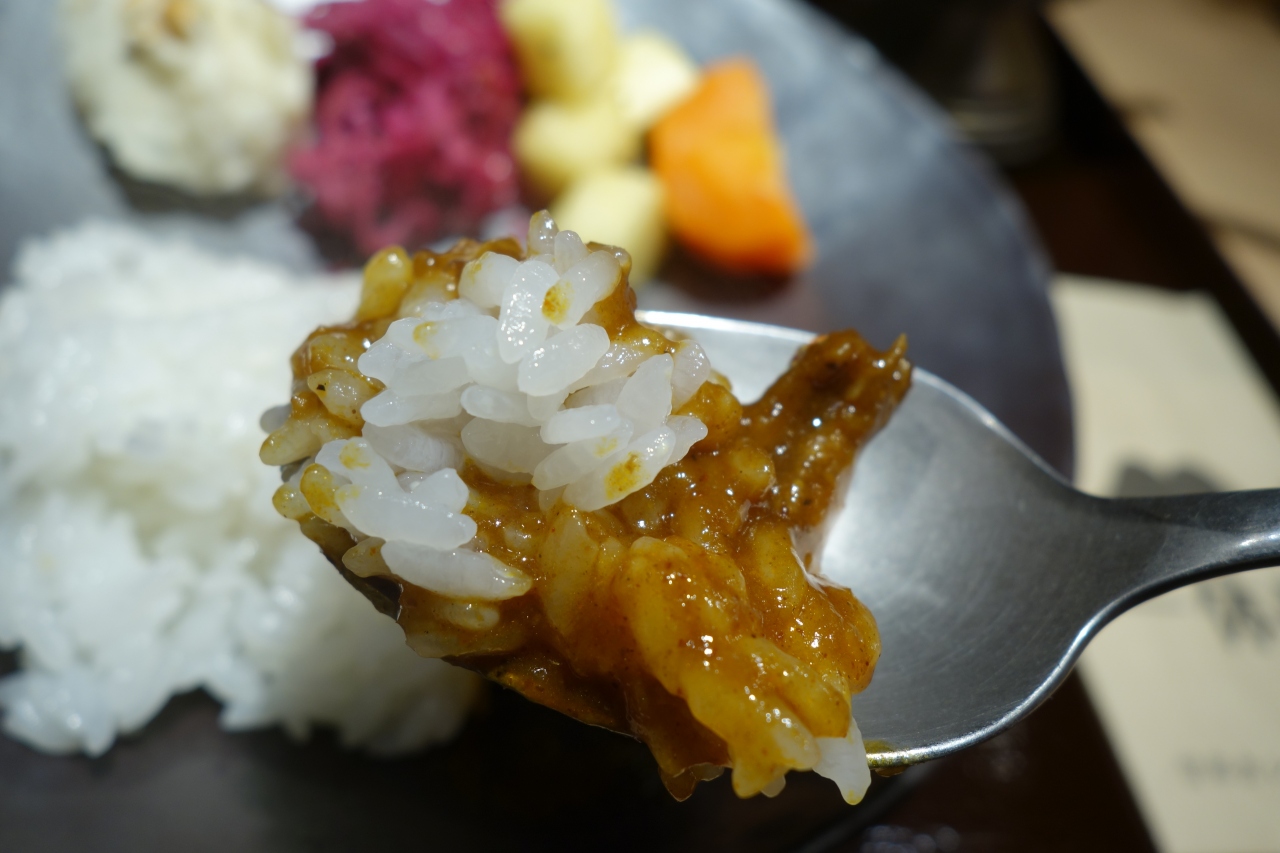 2522 1 築地 新しいカレー屋さんかな 一体感ってぇお店で 主役は米 牛 築地 東京 の旅行記 ブログ By Hhbさん フォートラベル