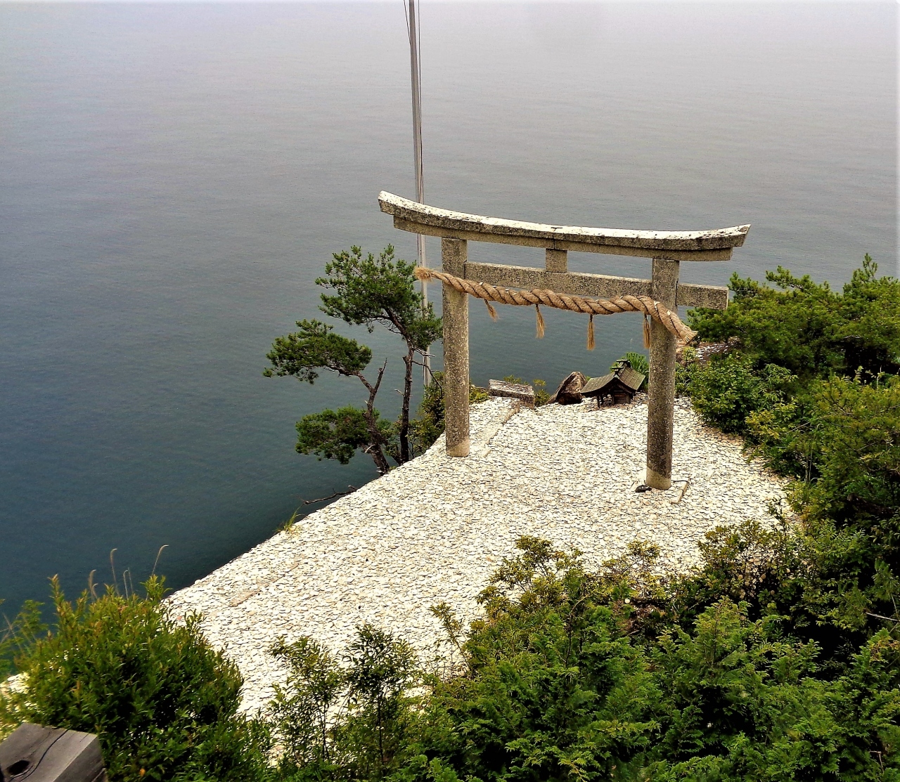 びわ湖に浮かぶ島めぐり その2 パワースポット竹生島 浅井 湖北 高月 滋賀県 の旅行記 ブログ By ホーミンさん フォートラベル びわ湖に浮かぶ島めぐり その2 パワースポット竹生島 浅井 湖北 高月 滋賀県 の旅行記 ブログ By ホーミンさん フォートラベル