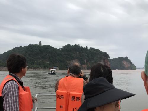 涅槃像に見える？