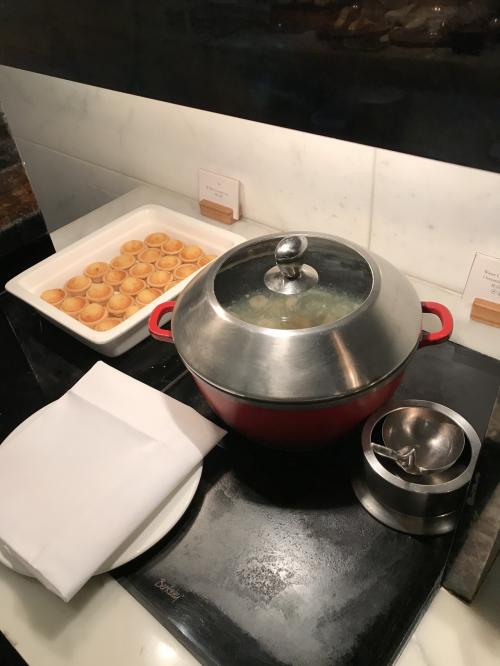 前菜とスイーツはセルフ