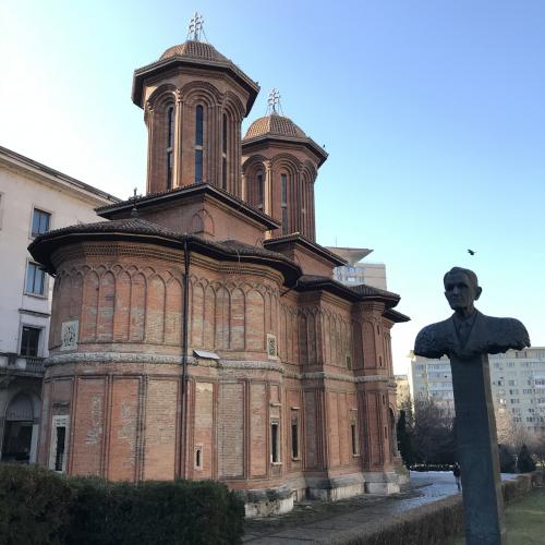 Biserica Cre?ulescu<br />クレツレスク正教会<br />内部は撮影禁止
