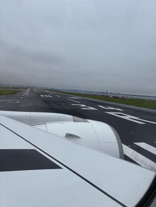 C滑走路から離陸