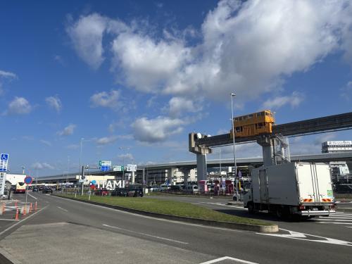 今日も元気に蛍池ウォークへ。