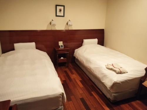 ホテル サン・クイーン、古さはあるけど、駅近なのが嬉しい<br />我らはもちろん素泊まりです。