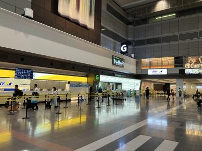 羽田空港第一ターミナル<br />今回はバスではなく、JR+モノレールで来ました。
