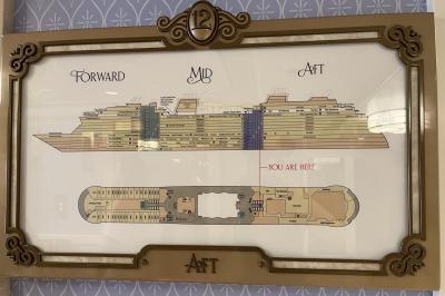 船内案内図。部屋はAFT側。