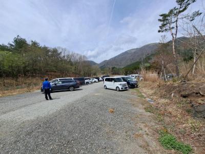 １０時半過ぎで駐車場は余裕ありでした