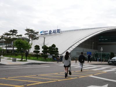 仁川空港に着き、空港鉄道A&#39;REX（一般列車）に乗って二駅目の雲西（ウンソ）駅で降りました。