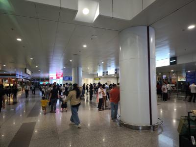 ノイバイ国際空港 (HAN)