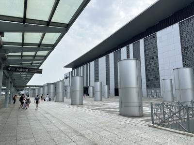 バスで17分ほどで到着しました。閑散としていたので、手続きはスムーズでした。<br />バスの費用を残っていたマカオパタカとクレジットカードで支払いたかったのですが、現金かカード払いの2択でした。<br />マカオパタカでお釣りは受け取りたくなかったので、カード払いしました。<br />