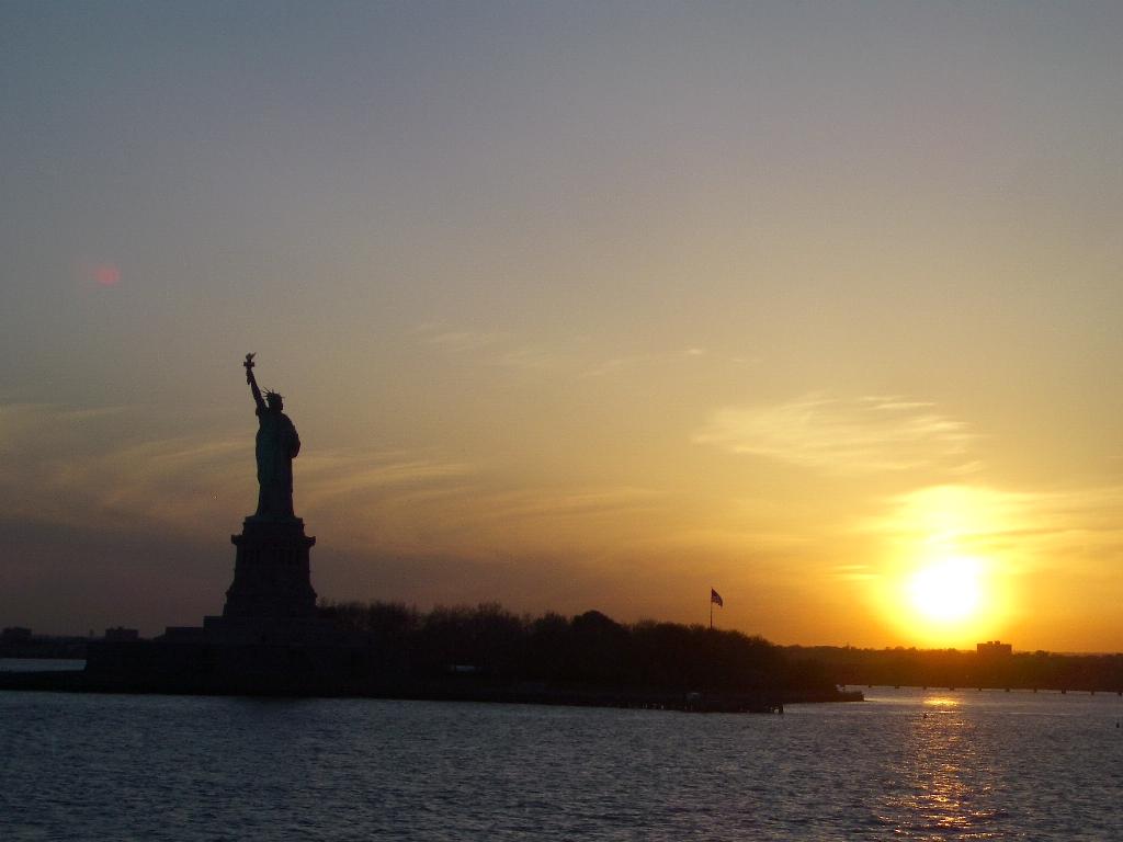 摩天楼 自由の女神 ニューヨーク アメリカ の旅行記 ブログ By 高嶋z達さん フォートラベル