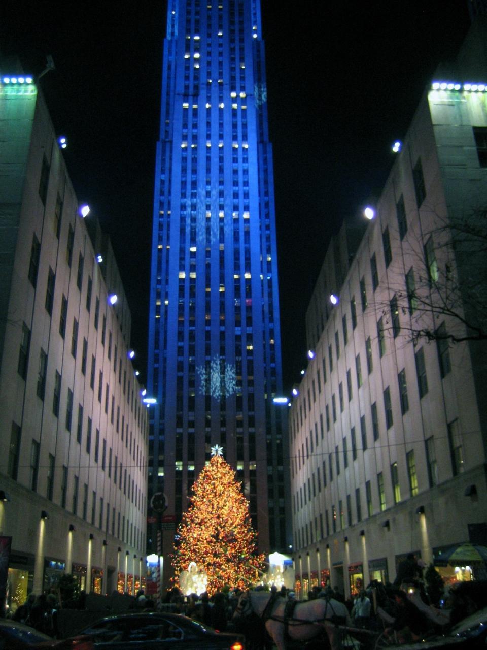 ロックフェラーセンターのクリスマスツリー 速報 ニューヨーク アメリカ の旅行記 ブログ By Tedさん フォートラベル