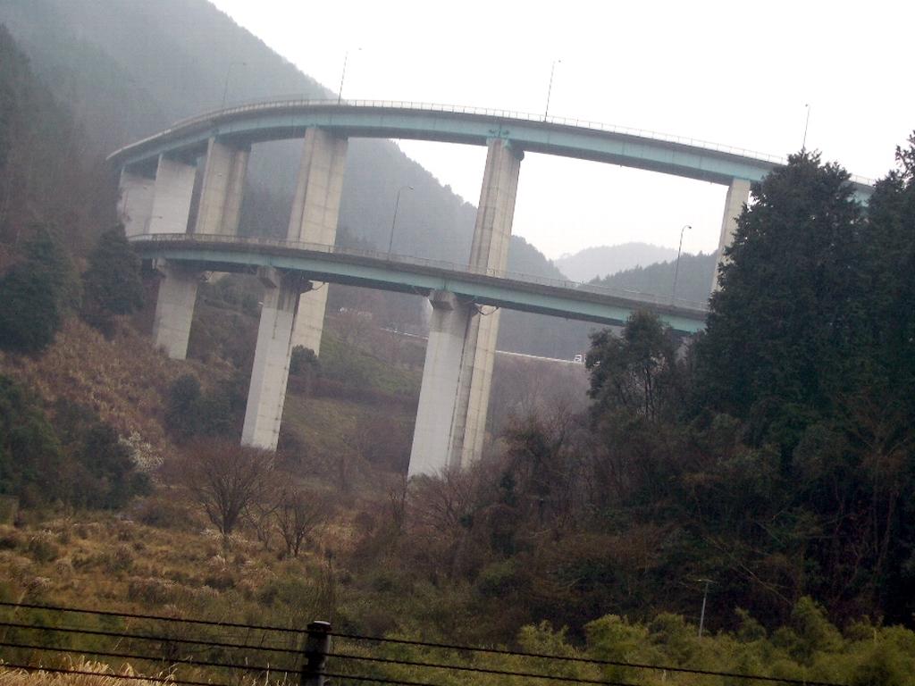 ひとり旅 No 61 九州ほぼ一周の旅 えびの高原 人吉ループ橋 宮崎県えびの市 えびの 生駒高原 宮崎県 の旅行記 ブログ By Mechagodzilla 703さん フォートラベル