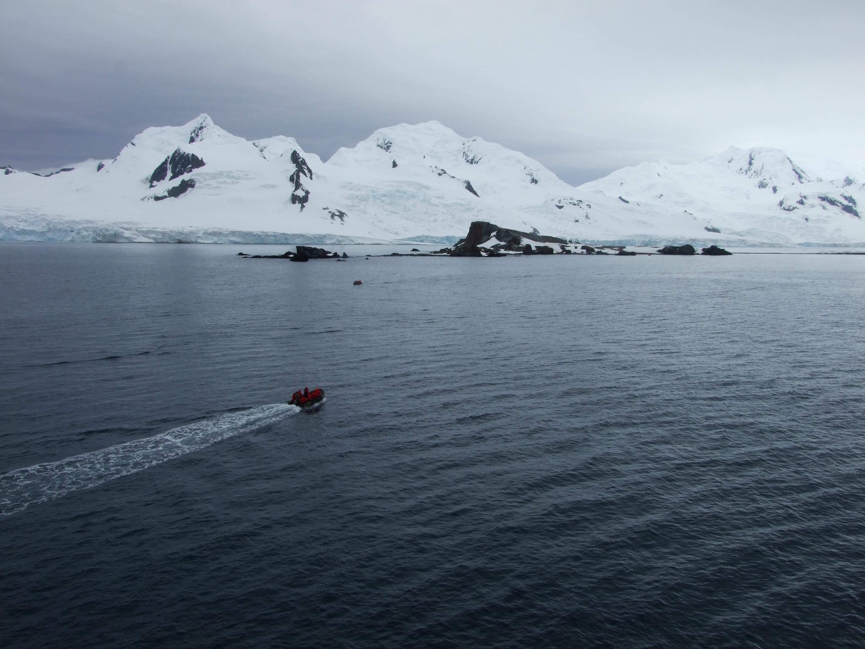南米縦断の旅 南極 第６ ８日 ハーフムーン島 ウシュアイア 南極大陸の旅行記 ブログ By ホットマン２世さん フォートラベル
