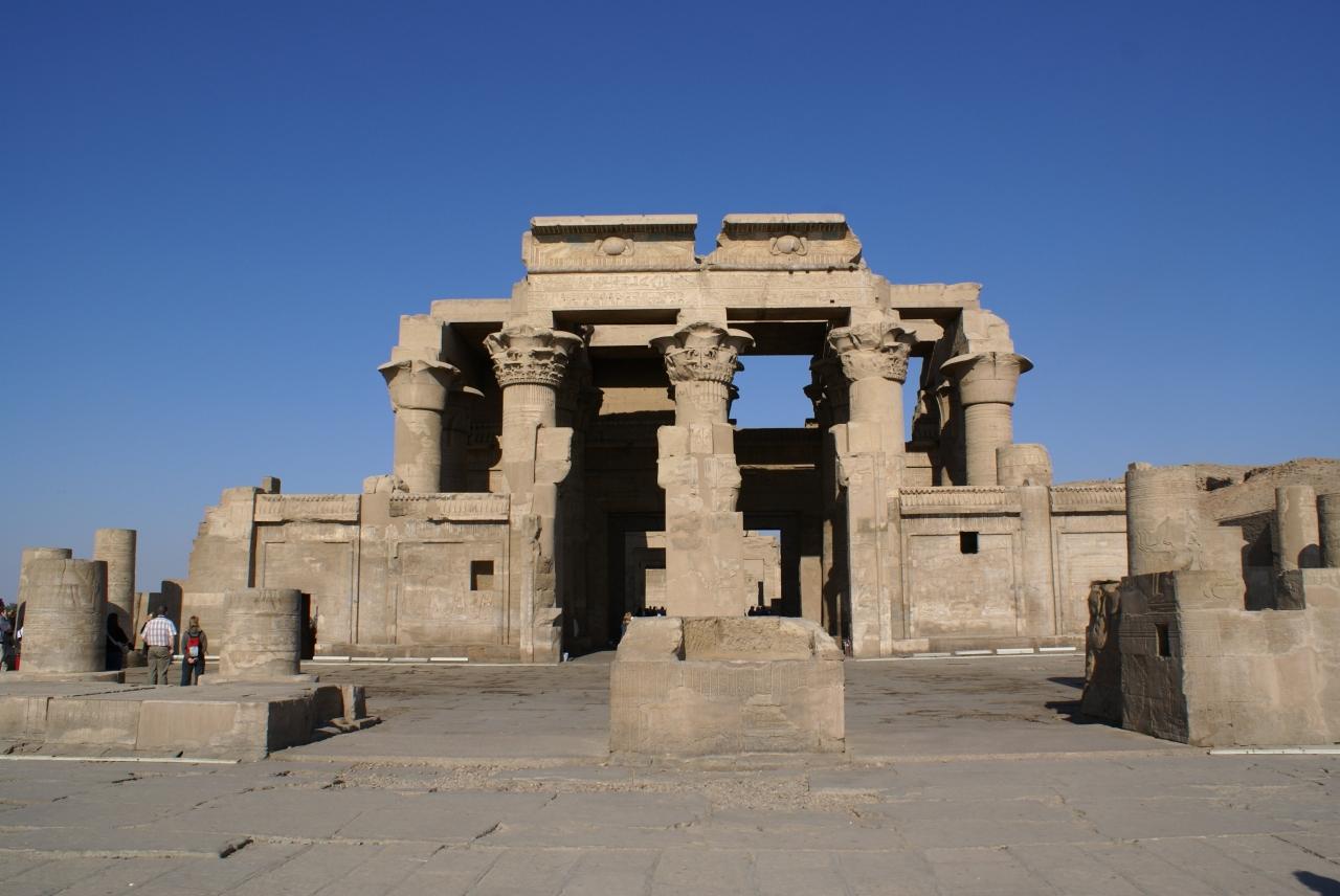 エジプト周遊 コムオンボ神殿 コム オンボ エジプト の旅行記 ブログ By エムさん フォートラベル