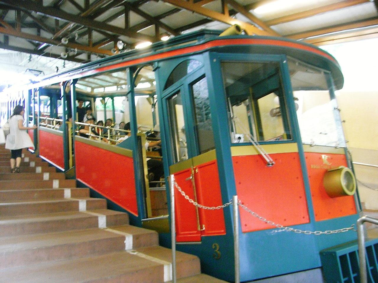 六甲山 ケーブル カー
