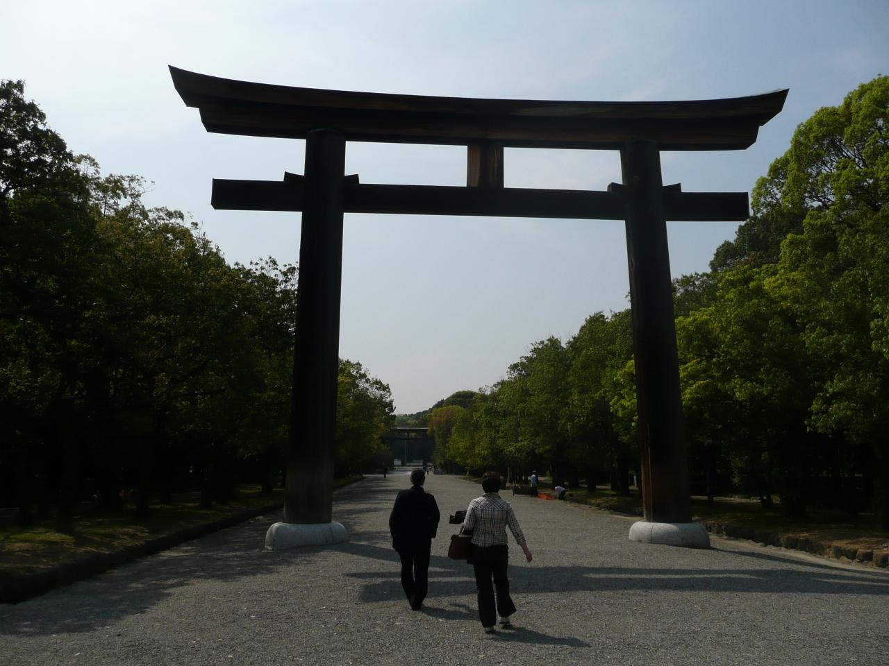 奈良 橿原神宮へ 特典 不思議な雲つき 橿原 奈良県 の旅行記 ブログ By さくらampanさん フォートラベル