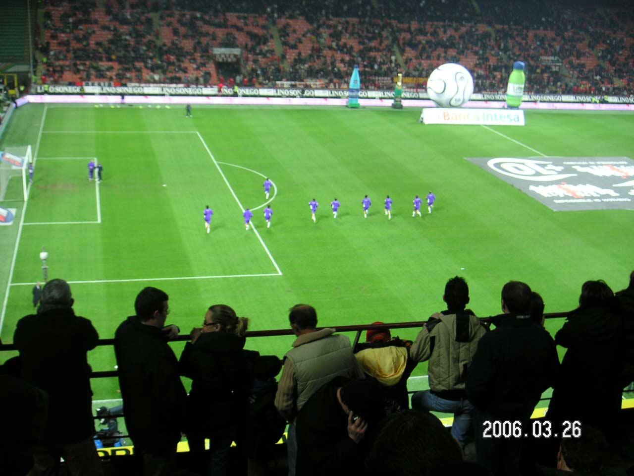ミラノでサッカー観戦 Acミランｖｓフィオレンティーナ ミラノ イタリア の旅行記 ブログ By Cheekさん フォートラベル