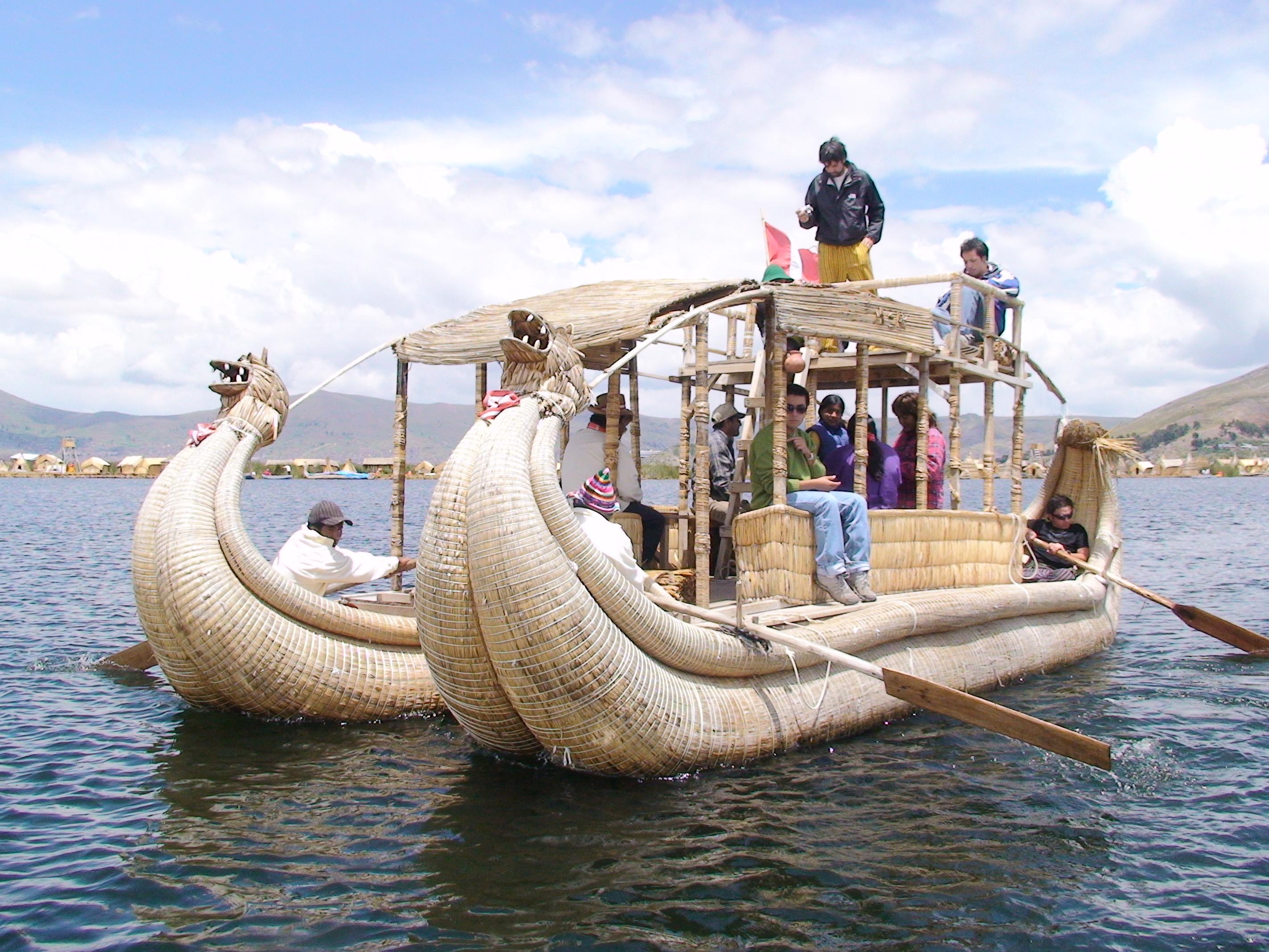 チチカカ湖の素材で出来た帆船 新しい www.colfarmi.com