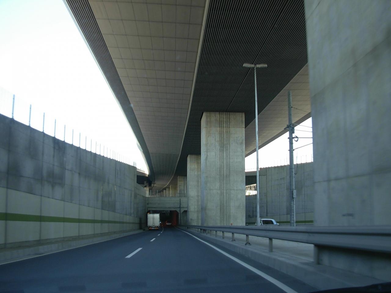 東京 外環道 千葉 区間 市民 現場 見学会 高速道路 の 工事現場 を 歩いて みました 市川 千葉県 の旅行記 ブログ By 白い華さん フォートラベル