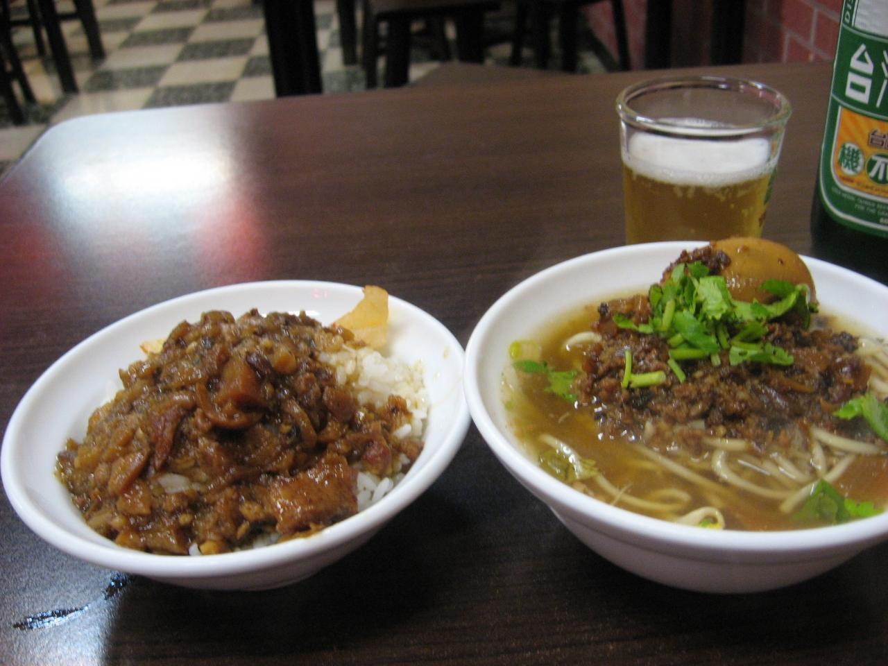 １１回目の台北旅行 その２ 台南大胖担仔麺 Cafe縁の朝食 台北 台湾 の旅行記 ブログ By ぷろぐれだぬきさん フォートラベル