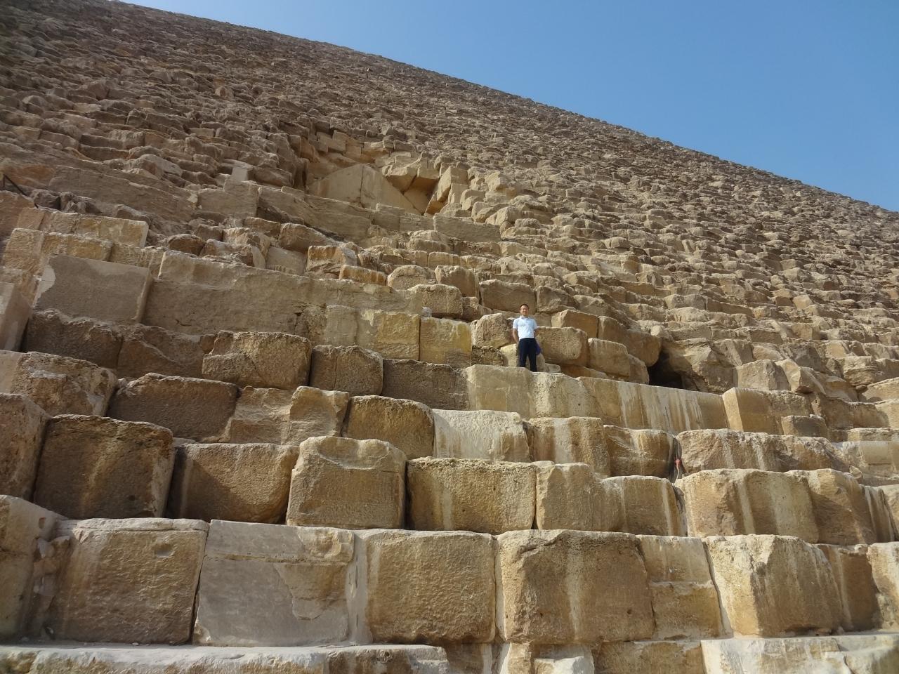 エジプト旅行 ３ ピラミッド ギザ エジプト の旅行記 ブログ By Shige17さん フォートラベル