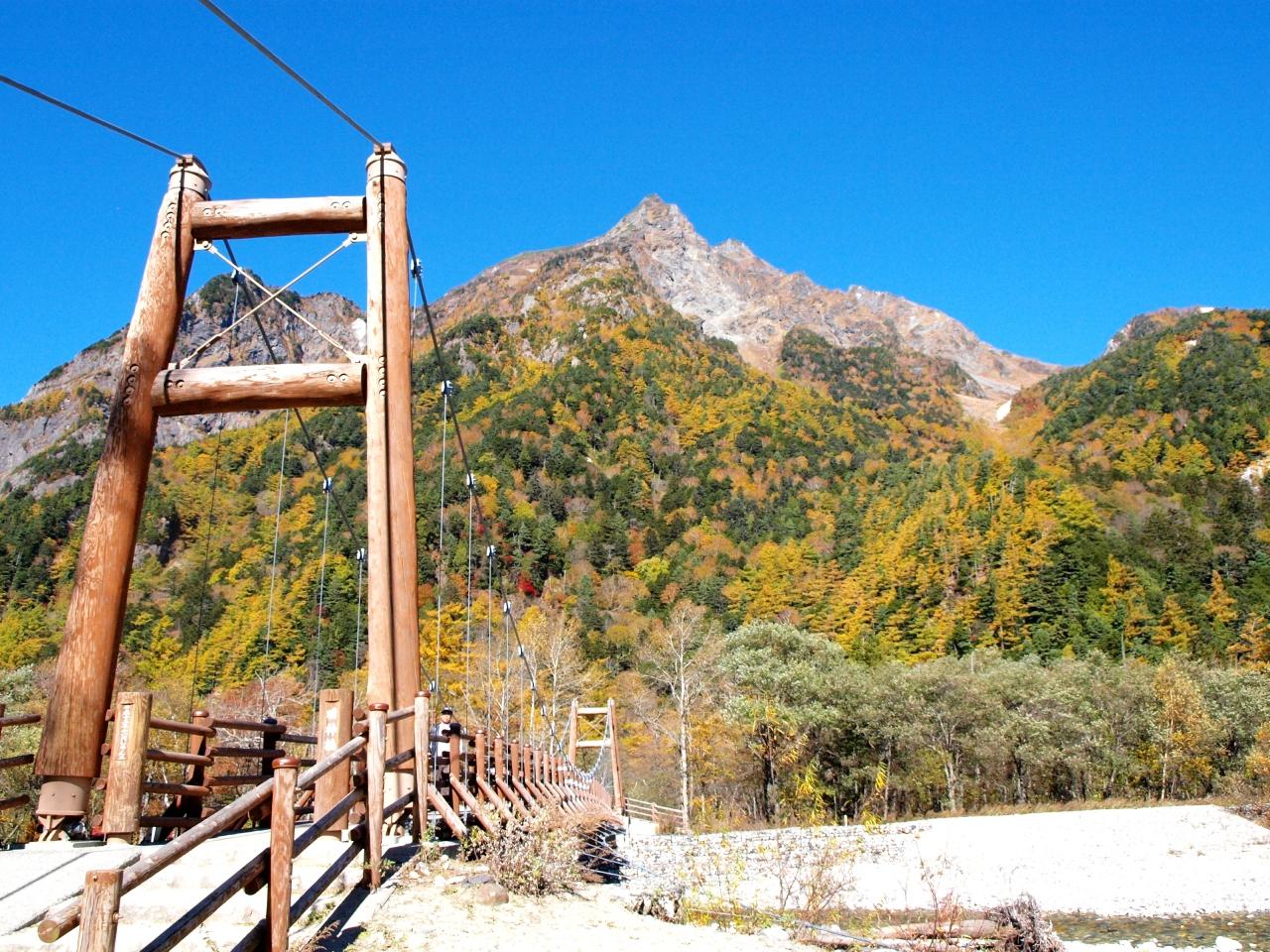 信州 秋の１人旅 後半 紅葉の上高地を歩く 上高地 長野県 の旅行記 ブログ By あんこう鍋さん フォートラベル