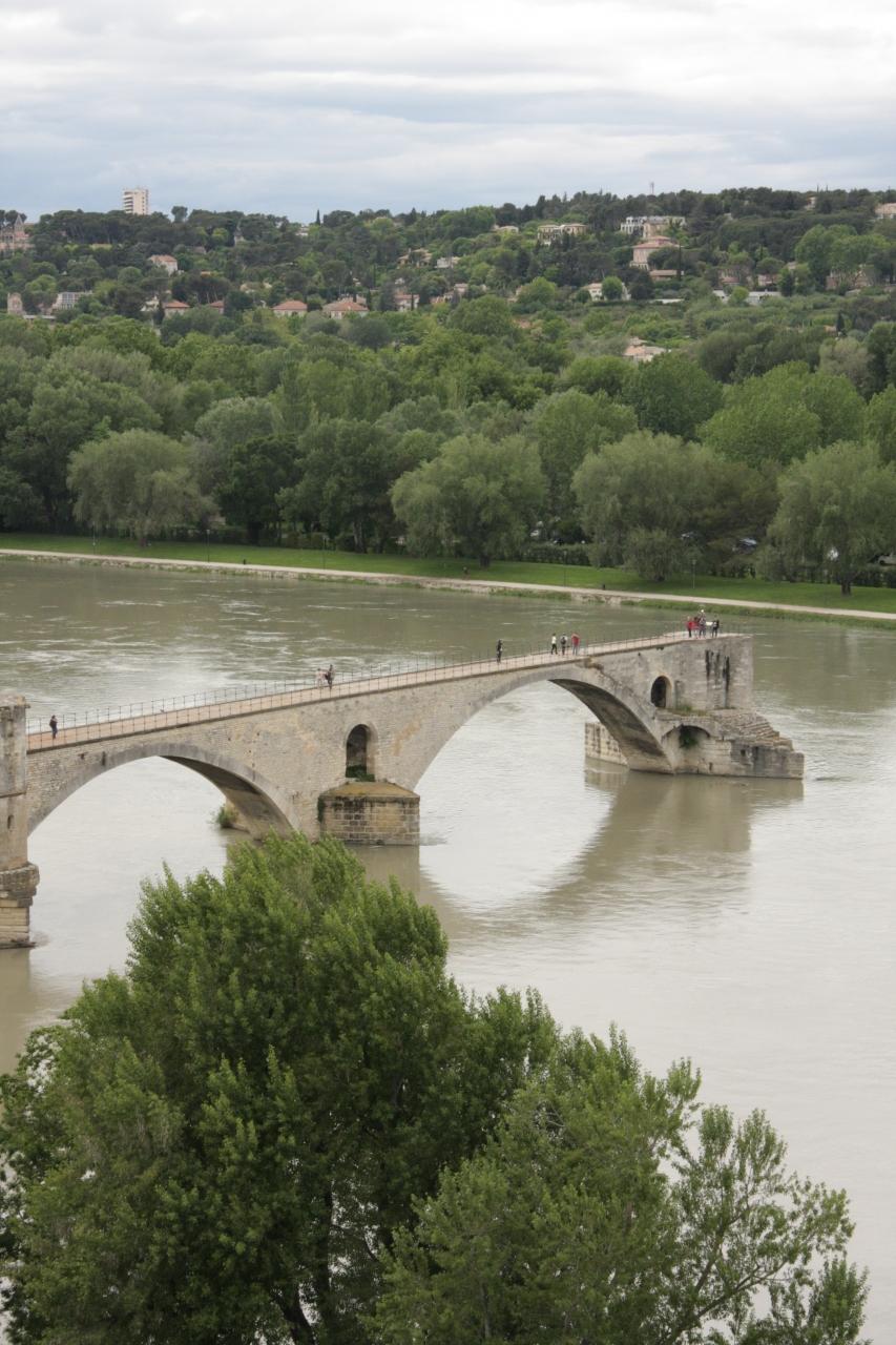 アヴィニヨンのメガネ橋 フランスの旅 帰国報告 Pont St Benezet Avignon アヴィニヨン フランス の旅行記 ブログ By Yamada423さん フォートラベル