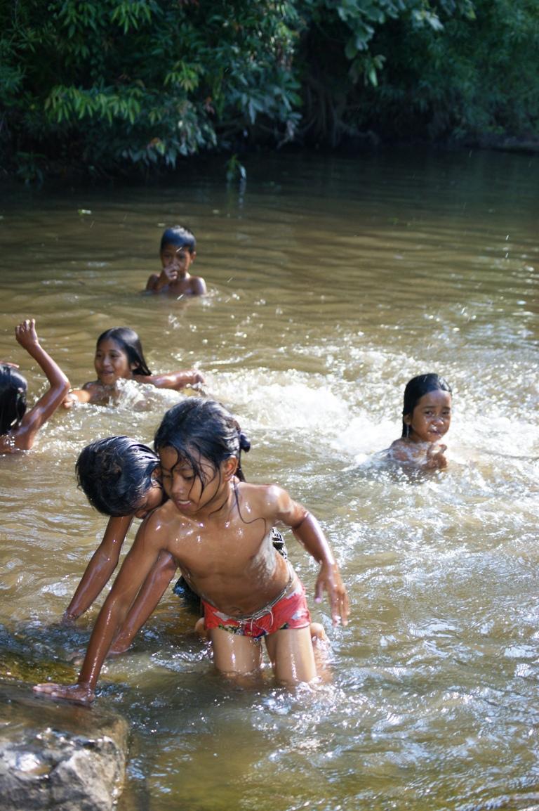 初めての未知の国カンボジア ー 元気で 逞しい子供たち 最終章 シェムリアップ カンボジア の旅行記 ブログ By Tamegaiさん フォートラベル
