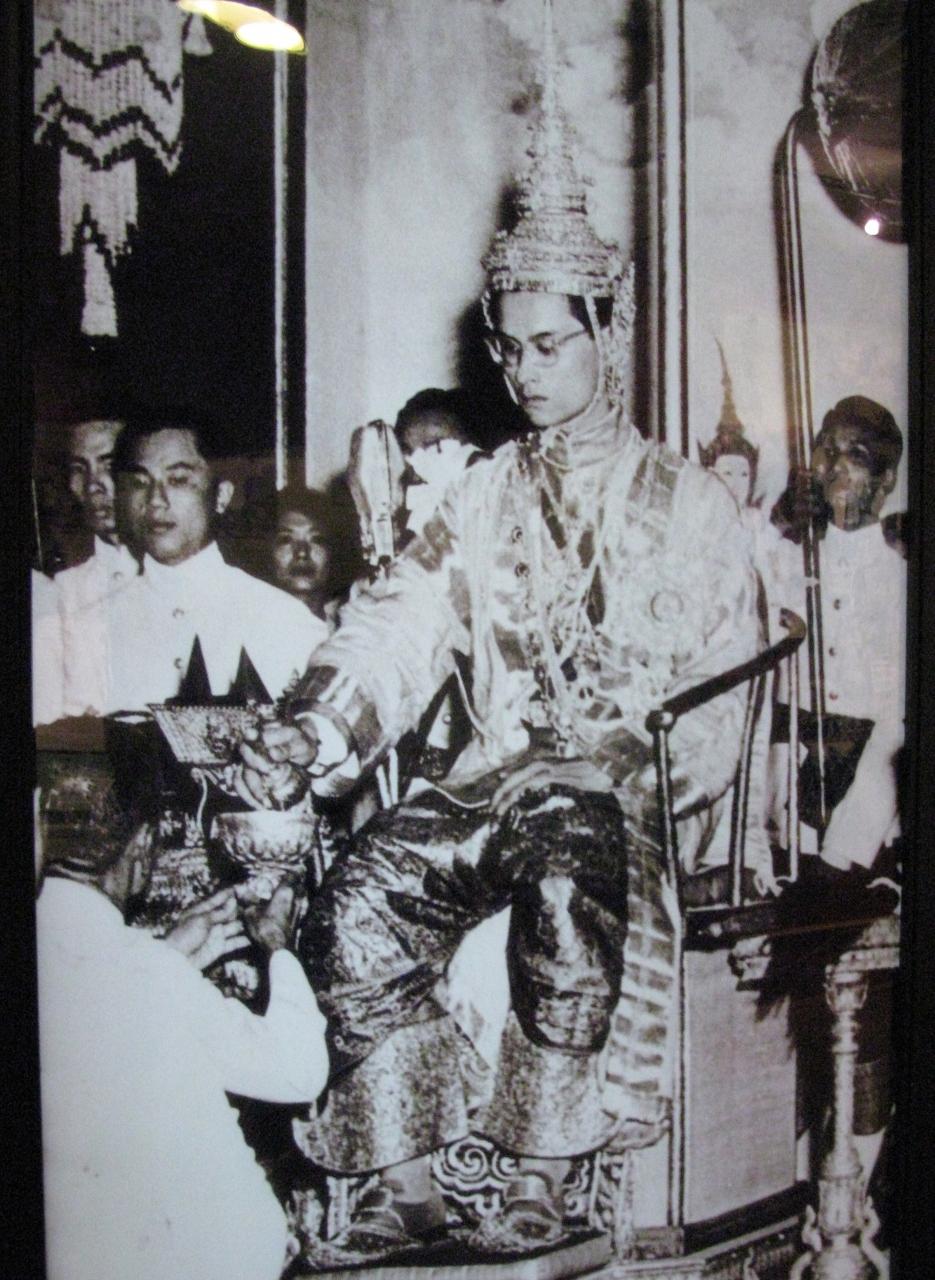 タイ国王ラーマ4世が愛した「プラプットナルモンターモンパー」神聖な