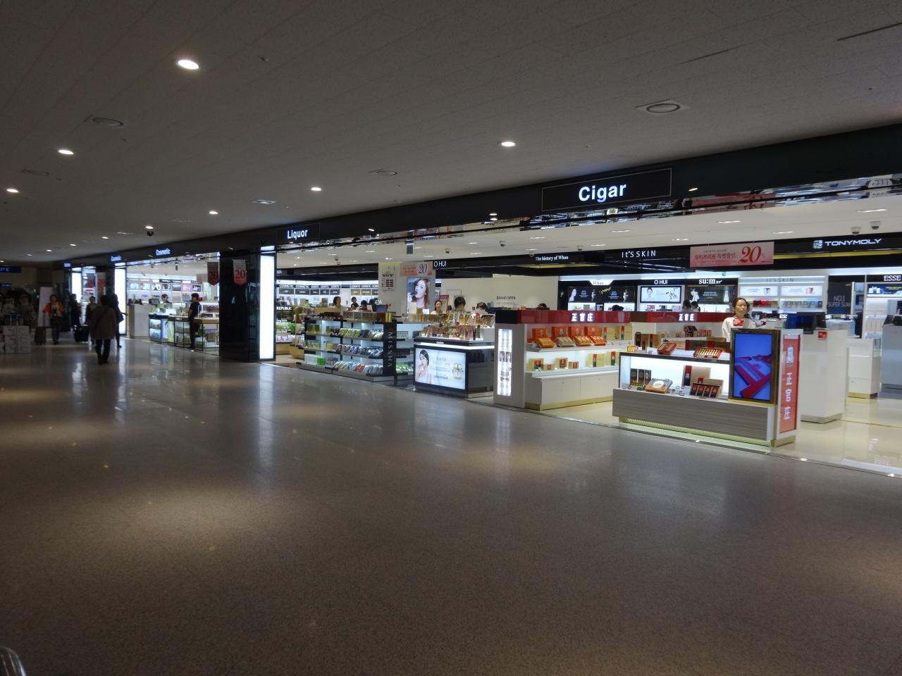 2023新罗免税店首尔店购物,来看看中韩两国消费者亲自挑...【去哪儿攻略】