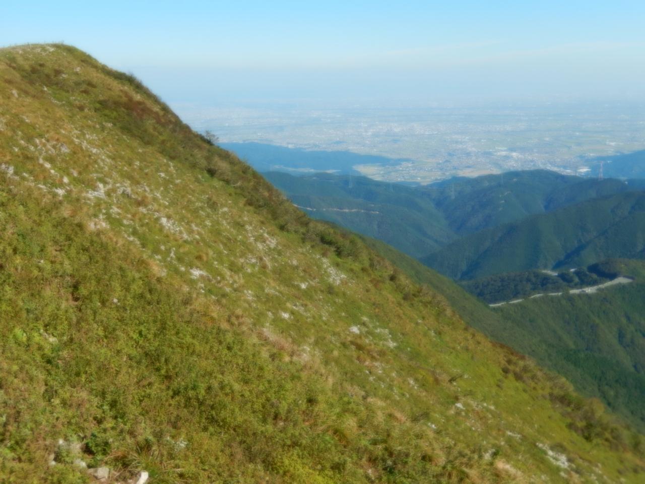 滋賀県の伊吹山を散策しました 米原 滋賀県 の旅行記 ブログ By タビガラスさん フォートラベル