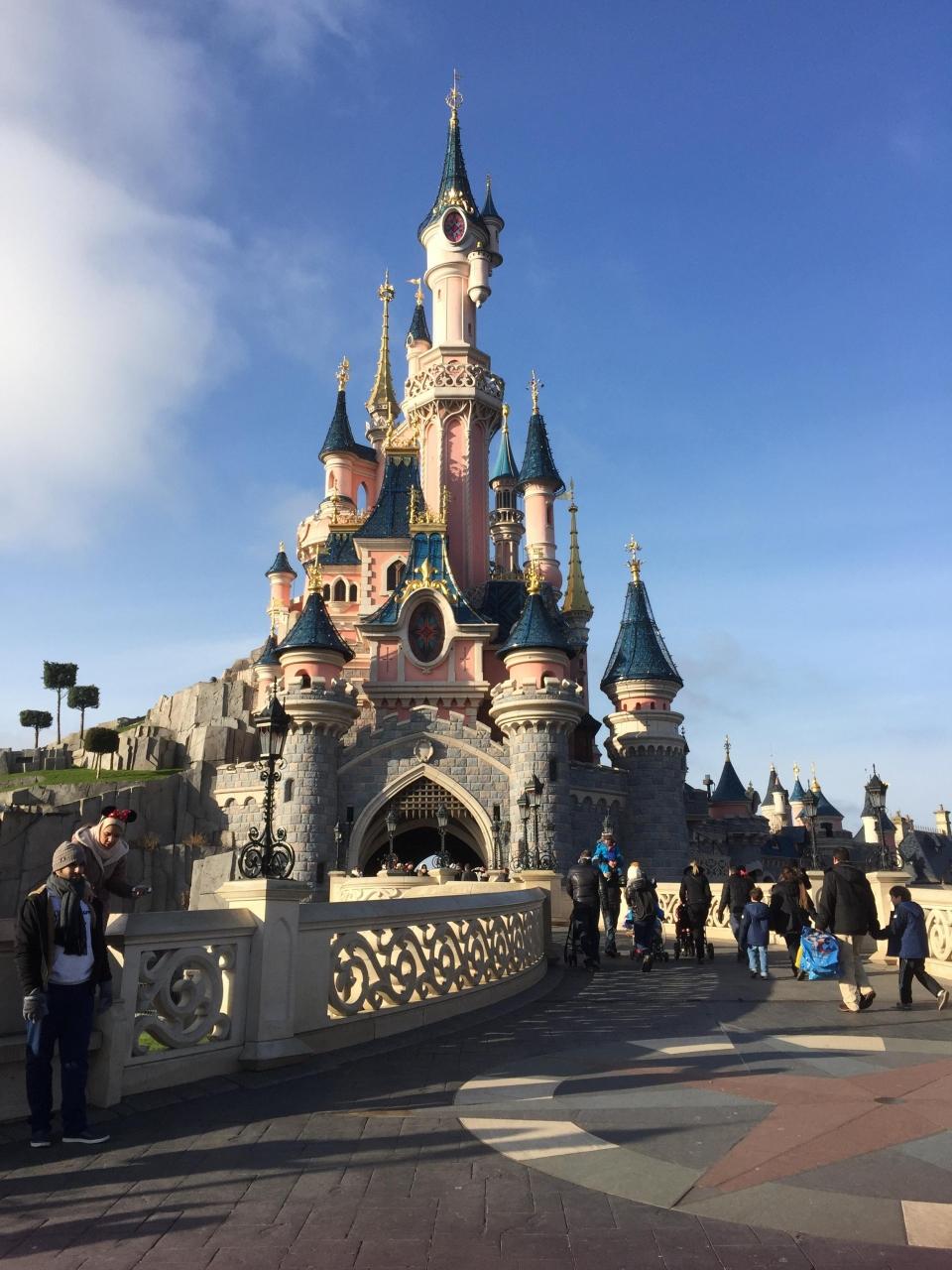 6日間でディズニーランド モンサンミッシェル シャンゼリゼ通りを満喫 パリ フランス の旅行記 ブログ By ケリーさん フォートラベル