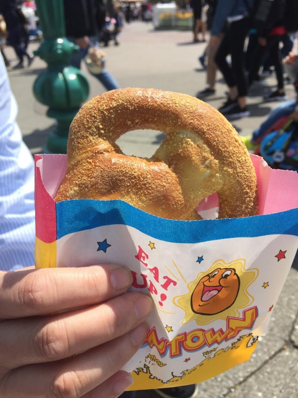 春休み イースターのtdl 1泊2日ディズニーランド 映画 Sing Vol1 ランドを満喫した1日 東京ディズニーリゾート 千葉県 の旅行記 ブログ By Suiさん フォートラベル