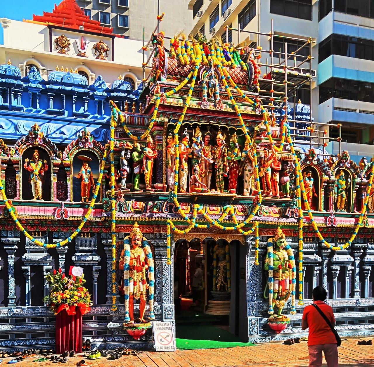 Singapore 4 スリ クリシュナン寺院 鮮やかな彫像装飾 ヒンドゥー教の神クリシュナを祀る シンガポール シンガポール の旅行記 ブログ By マキタンさん フォートラベル
