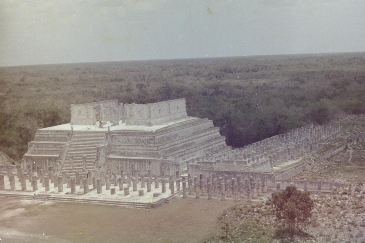 アステカ マヤ文明とピラミッド ティカル遺跡周辺 グアテマラ の旅行記 ブログ By Massyさん フォートラベル
