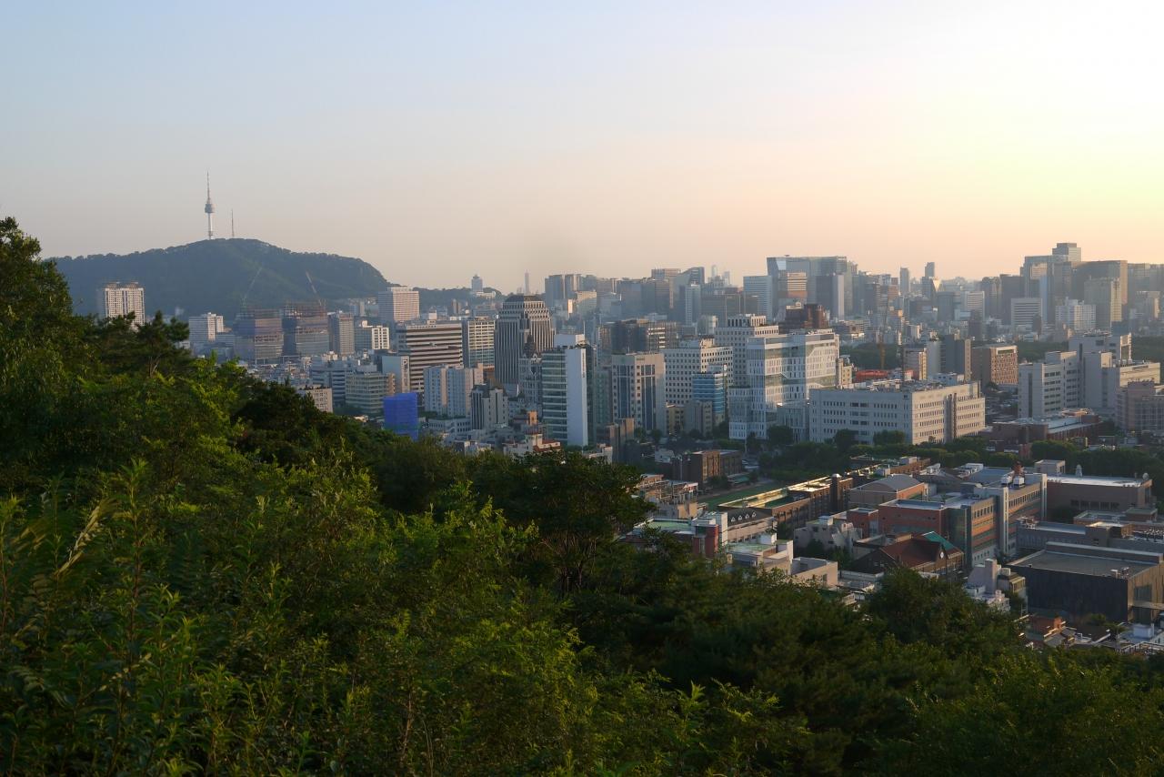 夕日を見に駱山公園へ ソウル城郭 にゃんこ ソウル 韓国 の旅行記 ブログ By くまごろうさん フォートラベル