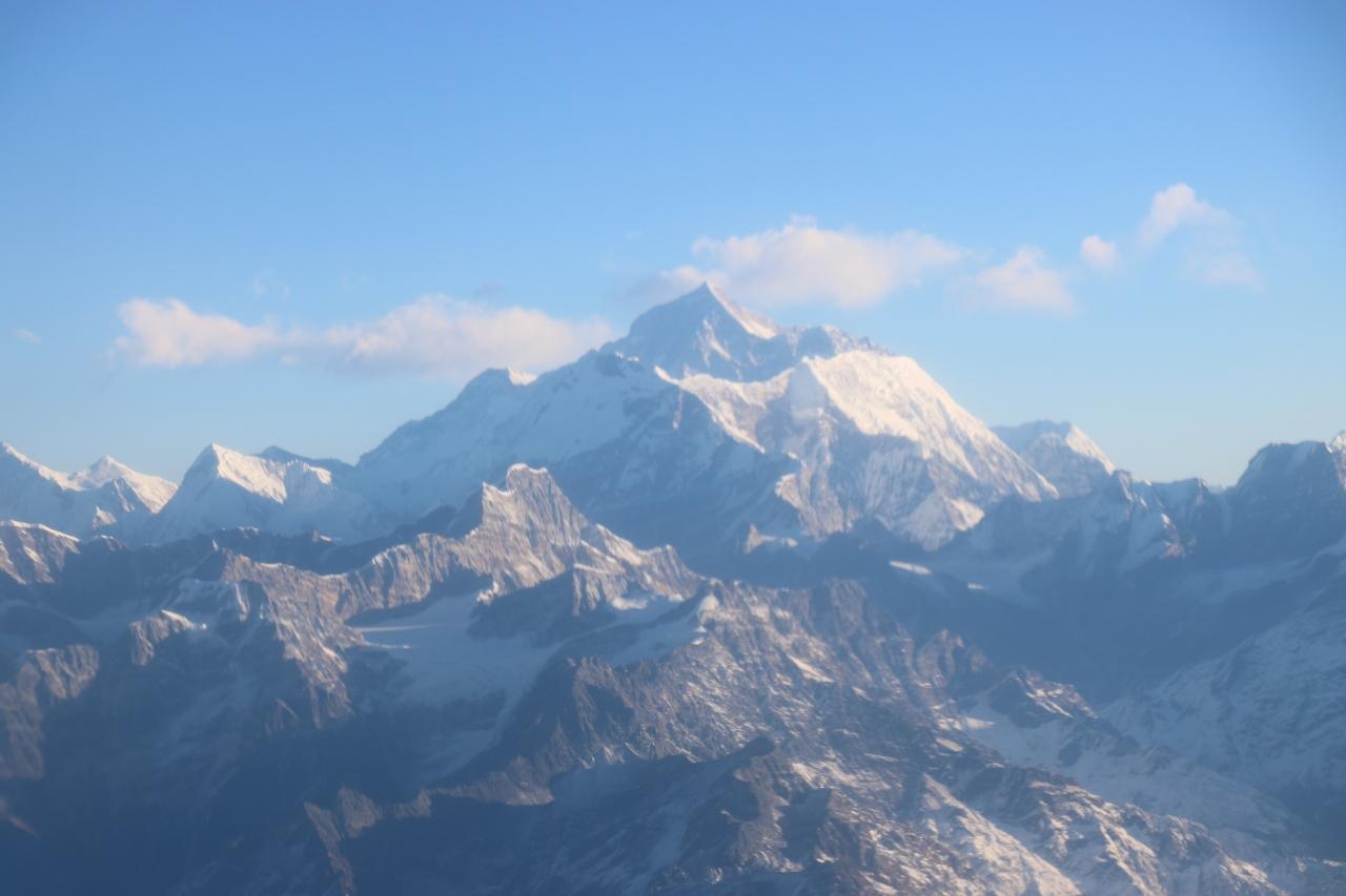 96 旅行記42 1 ヒマラヤ エベレスト遊覧飛行の旅 カトマンズ ネパール の旅行記 ブログ By Mingさん フォートラベル