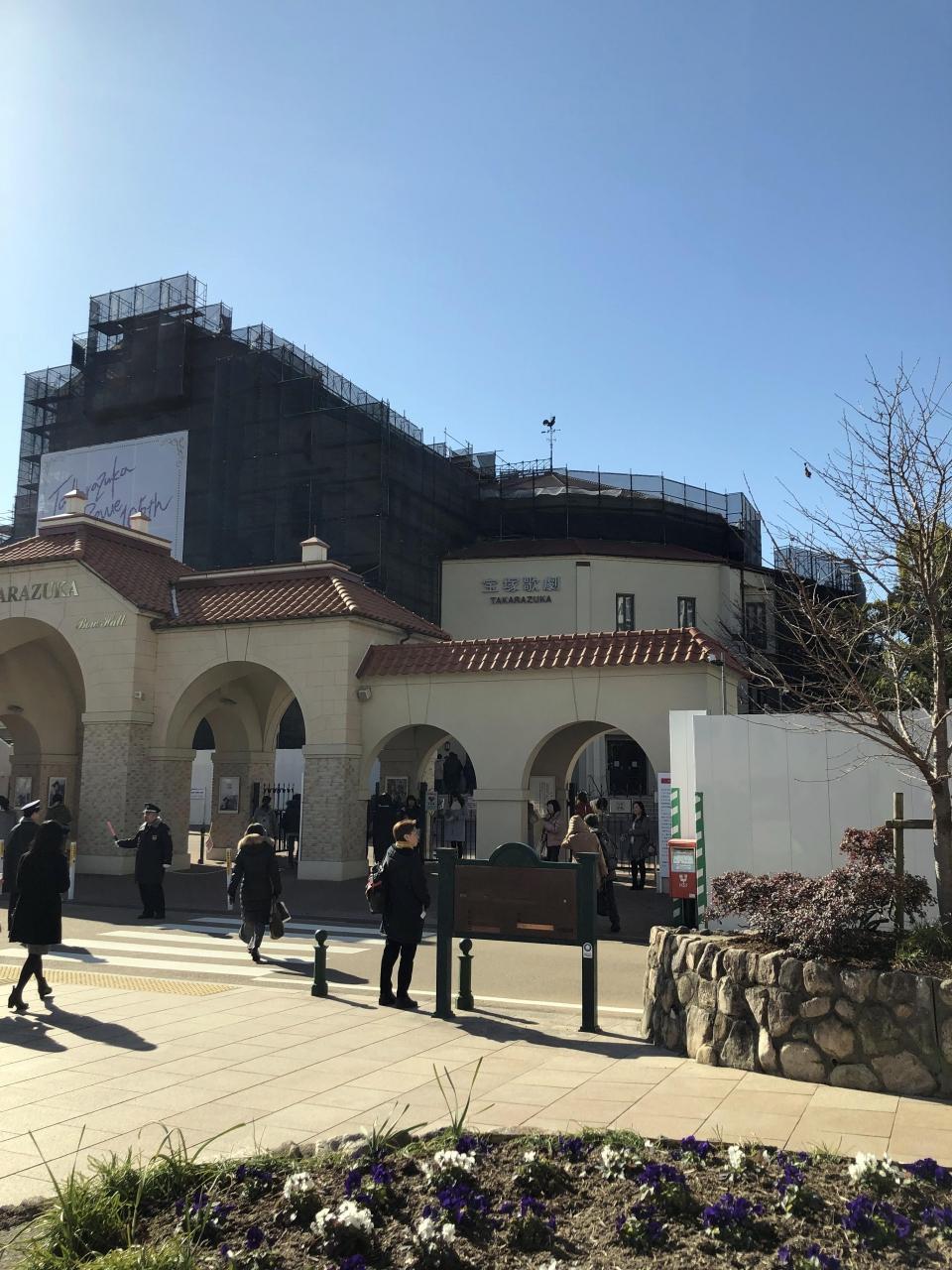 光り輝く宝塚観劇鑑賞 とある休日の出来事 関西編 Ver 6 宝塚 兵庫県 の旅行記 ブログ By まつじゅんさん フォートラベル