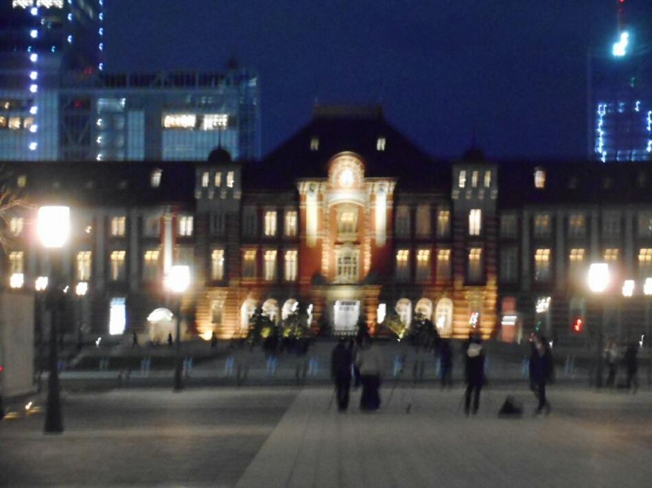 ２０１９年 ３月下旬 夜の東京駅丸の内口付近 丸の内 大手町 八重洲 東京 の旅行記 ブログ By ぱいぐさん フォートラベル