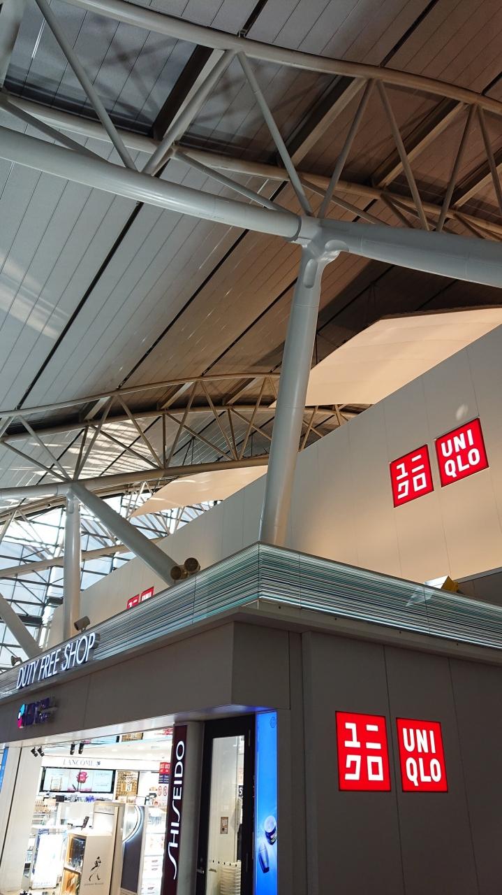 19 夏休み 暮らすように旅するハワイ ２週間 1日目 関空jalサクララウンジ ホノルル到着 レンタカーで出発 ホノルル ハワイ の旅行記 ブログ By Nachoさん フォートラベル