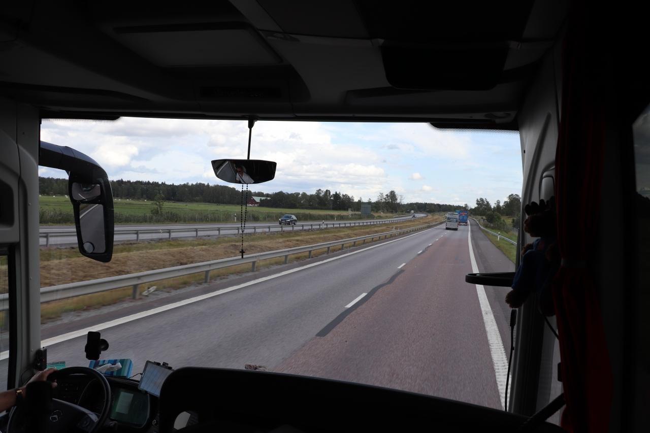 ノルウェー スェーデン国境をバスで越えてカールスタッドでランチ その他の都市 スウェーデン の旅行記 ブログ By 吉備津彦さん フォートラベル